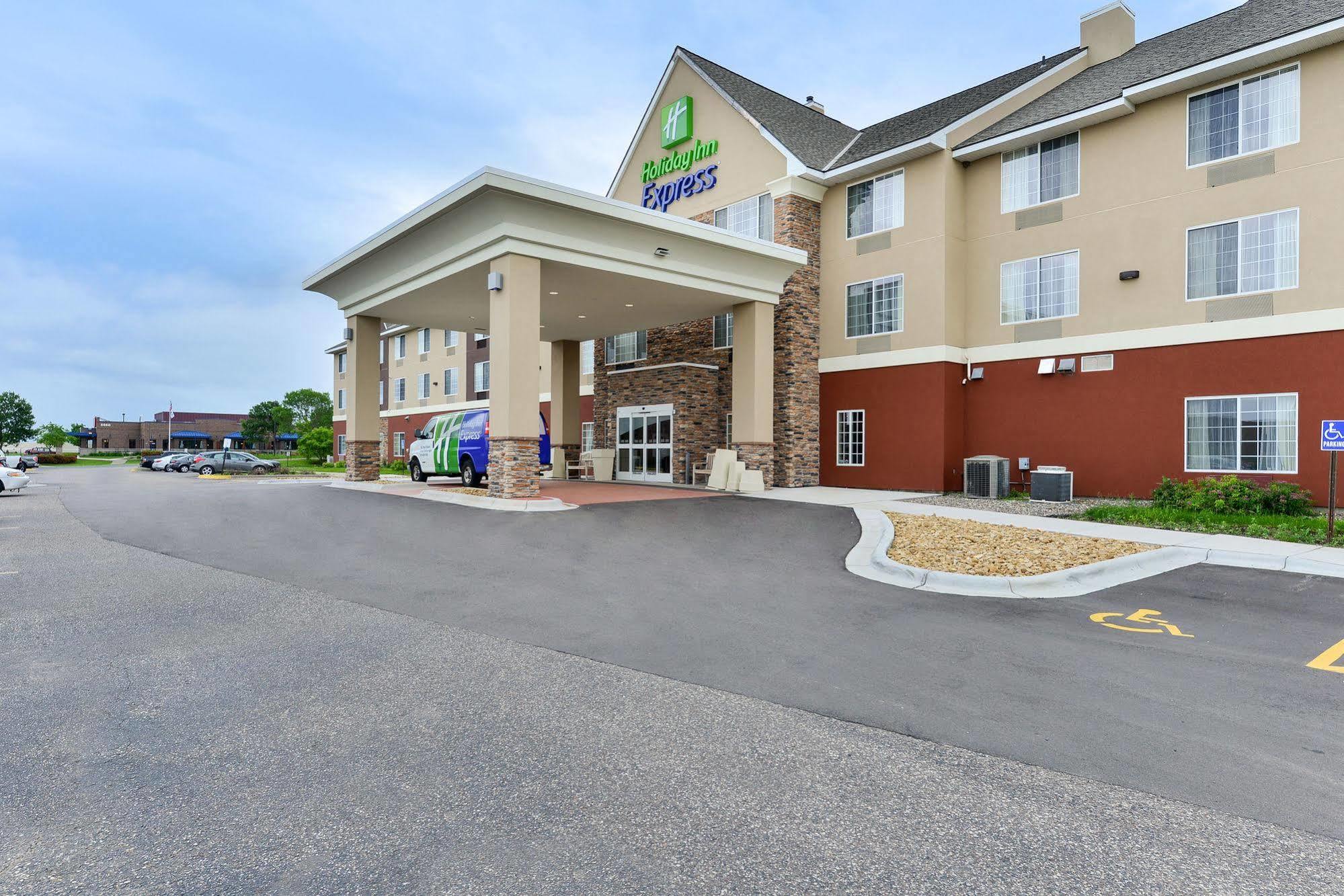 Holiday Inn Express St. Paul South - Inver Grove Heights, An Ihg Hotel Exterior foto